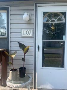 1107 E Hayes Avenue, HazelPark, ミシガン 48030, アメリカ合衆国