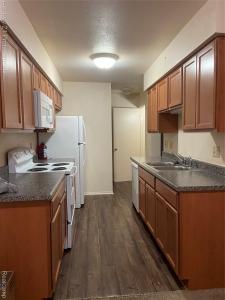 24857 Auburn Lane, Southfield, Michigan 48033