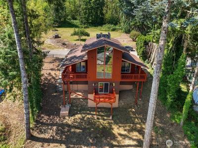 132 Lake Terrace Drive, Mossyrock, Washington 98564, USA