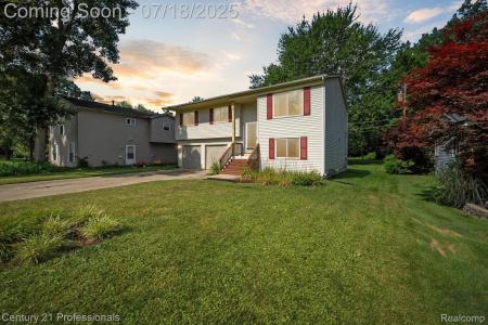 1605 N Hanlon Street, Westland, Michigan 48185, USA