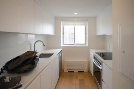 3555 Ch. de la Côte-des-Neiges, Montréal (Ville-Marie), ケベック H3H 1V2, カナダ