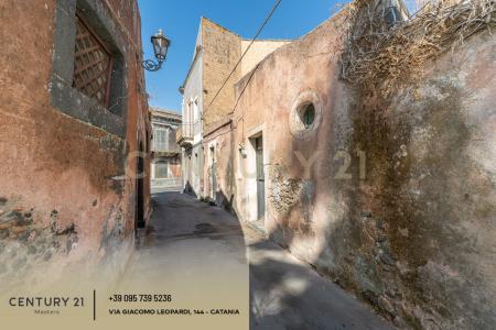 Via Manganelli, Mascalucia, Sicilia 95030, Ý