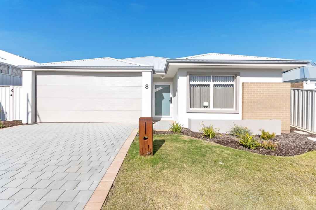 8 Andorra Way, Alkimos, WA 6038, Australia