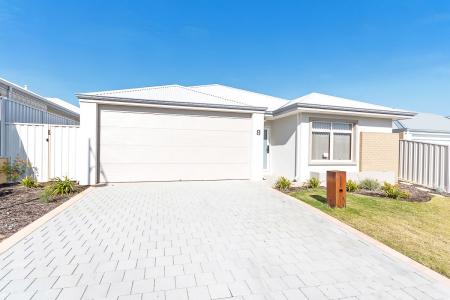 8 Andorra Way, Alkimos, WA 6038, Australia