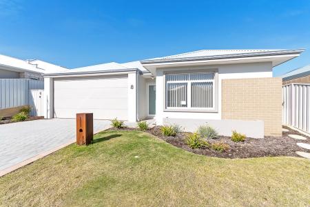 8 Andorra Way, Alkimos, WA 6038, Australia