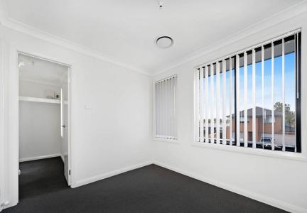 10B Warrigal Street, Gregory Hills, NSW 2557, Austrália