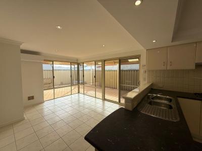 10/5 Sainte Maxime Avenue, Port Kennedy, WA 6172, Australia
