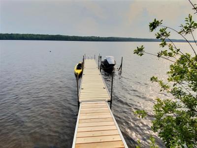 195  Ch. du Lac-St-François, Saint-Hubert-de-Rivière-du-Loup, Quebec G0L 3L0, Kanada