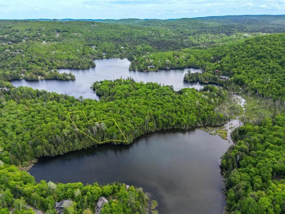 Rue du Cottage, Morin-Heights, Quebec J0R 1H0, Canada