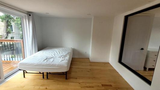 5067  Rue Turcot, Montréal (Le Sud-Ouest), Quebec H4C 1L2, Canada