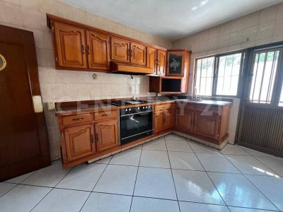 JUAN ESCUTIA 373,, Tepic, Nayarit 63080, Mexico