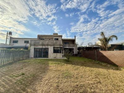 Avenida Alicia Moreu de Justo 907, Roldán, Санта-Фе 2034, Аргентина
