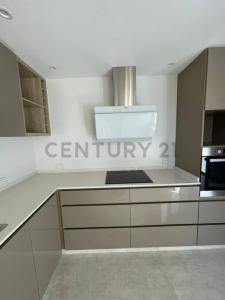 44 entre 11 y 12 832, La Plata, GBA Sur 1900, Argentina