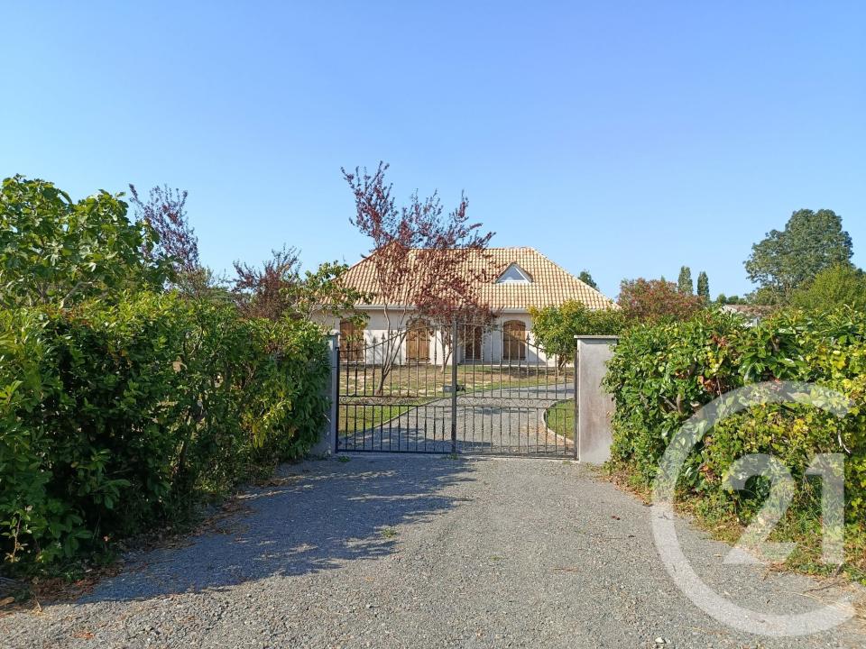 Talais, Aquitaine 33590, France