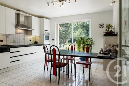 Saulny, Lorena 57140, França