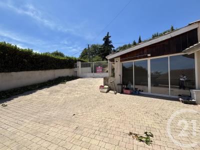 St Georges Les Bains, Rhône-Alpes 07800, França