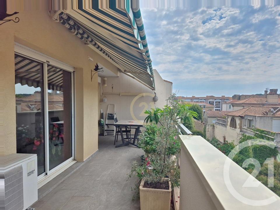 Salon De Provence, Provence-Alpes-Côte D'Azur 13300, 法國