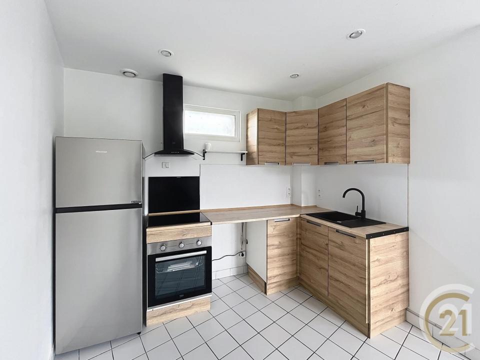 Deville Les Rouen, Haute-Normandie 76250, Francia