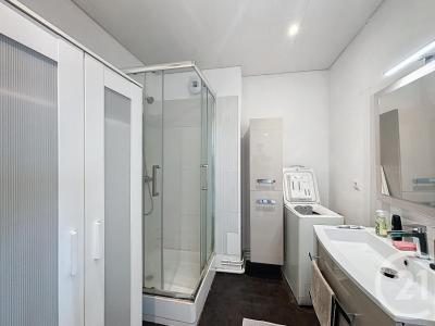 Tours, Centre-Val De Loire 37000, France
