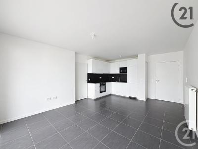 Melun, Île-de-France 77000, France