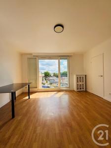 La Courneuve, Île-de-France 93120, アキタン