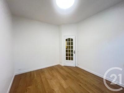 Montreuil, Île-de-France 93100, France