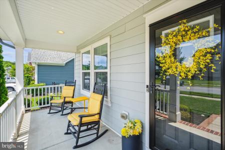 2552 Passionflower Court, Dumfries, Virginia 22026