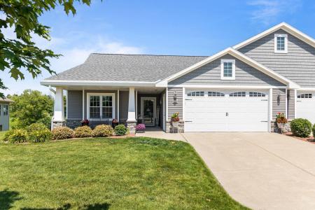 504 Mapleleaf Court, Manitowoc, Wisconsin 54220