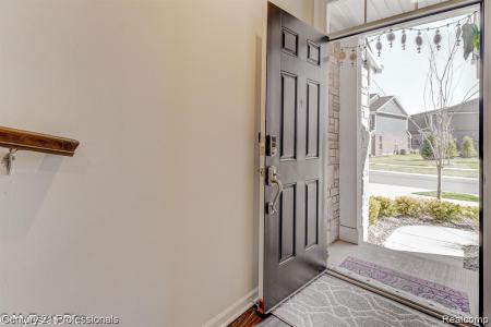 43646 Prospect Lane, Novi, Michigan 48375, HOA KỲ