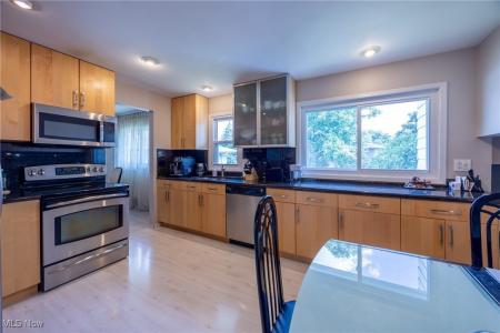 5841 Cantwell Drive, Mayfield Heights, Ohio 44124