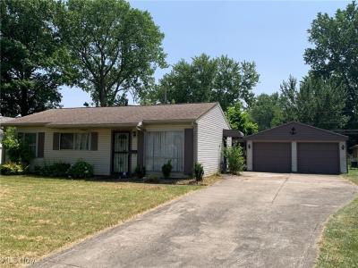 2922 Eastlawn Street, Lorain, Ohio 44052, USA