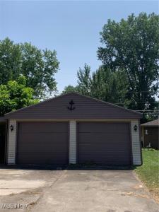 2922 Eastlawn Street, Lorain, Ohio 44052, USA