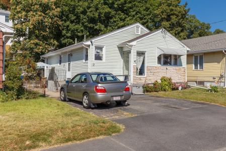 79 Princeton Ave, Waltham, Massachusetts 02451, USA