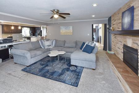 2301 W. Royalton Rd., Broadview Heights, אוהיו 44147, ארצות הברית של אמריקה 
