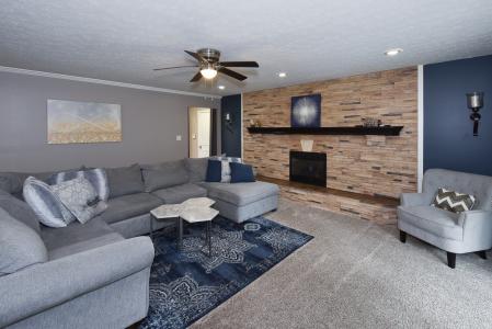 2301 W. Royalton Rd., Broadview Heights, אוהיו 44147, ארצות הברית של אמריקה 