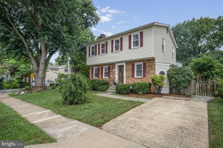 5019 10th Street N, Arlington, Virginia 22205