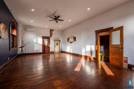 101 N Main Ave, Hartford, Dakota Do Sul 57033, Estados Unidos