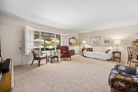7016 Oak Leaf Dr, Santa Rosa, California 95409, USA