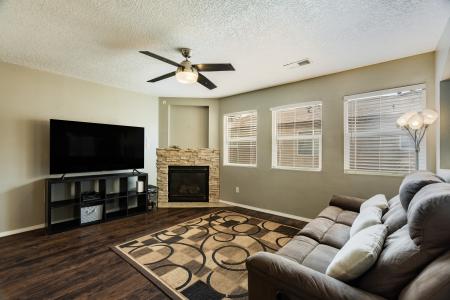 6908 Paese Place, Albuquerque, ניו מקסיקו 87114, ארצות הברית של אמריקה