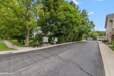 25887 Gatz, Harrison Twp, Michigan 48045, Estados Unidos