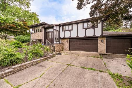 4045 Blue Willow, Hempfield Twp, Pennsylvania 15642, HOA KỲ