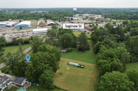 2308 Russell St., Grand Blanc, Michigan 48439, USA