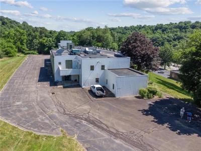 520 Pleasant Valley Rd, Trafford, Pennsylvania 15085, USA