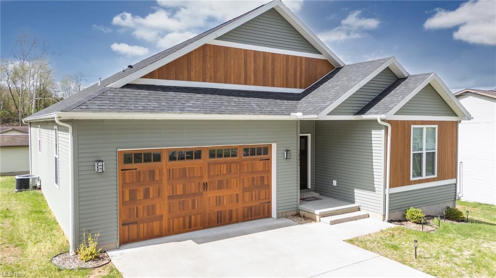 1804 28th St, Vienna, West Virginia 26105