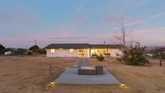 4758 Avenida La Mirada, Joshua Tree, 加州 92252, 美國