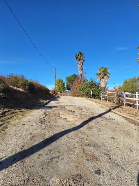 71 Juniper Flats Rd, Nuevo, カリフォルニア 92567, アメリカ合衆国