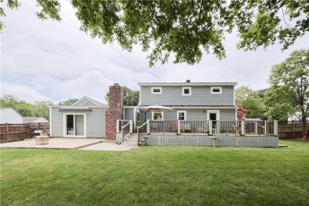 15 Terrace Dr, Bristol, RI 02809, USA