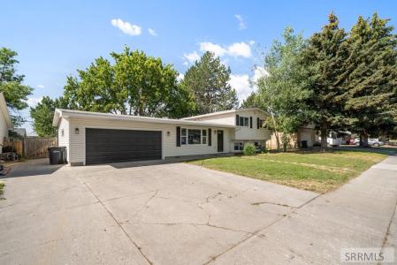 2084 John Adams Parkway, Idaho Falls, Idaho 83401