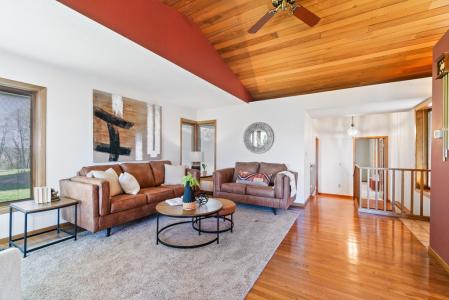 519 Grandview Heights Court, Menomonie, ウィスコンシン 54751, アメリカ合衆国