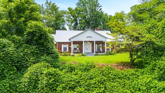 77 Fannin Lane, Vanceburg, Kentucky 41179, USA